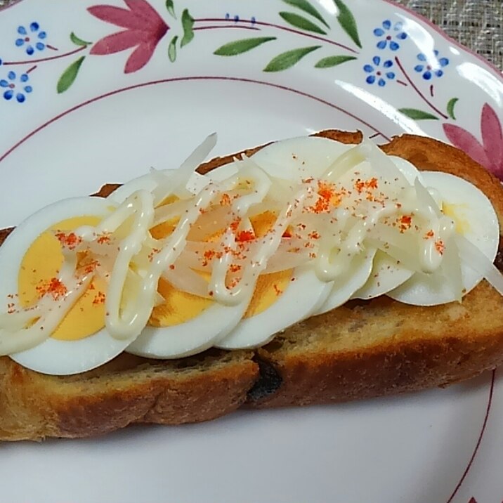 フランスパンで ゆで卵と新玉ねぎのトースト レシピ 作り方 By ミニー7015 楽天レシピ フランスパンで ゆで卵と新玉ねぎのトースト レシピ 作り方 By ミニー7015 楽天レシピ